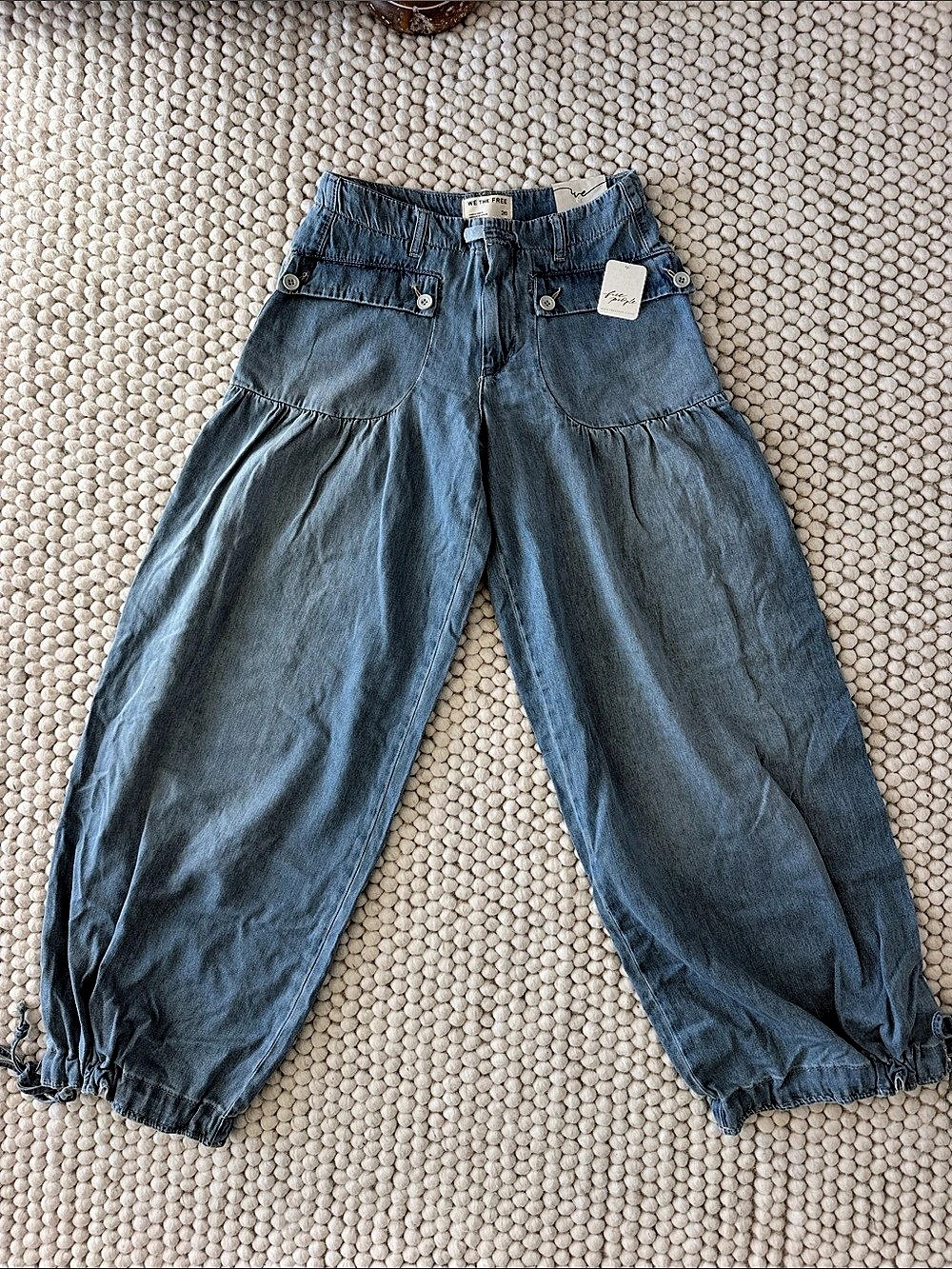 We The Free Cargo Barrel Pants Cotton Barrel Cargo Pants Waist 26 NWT